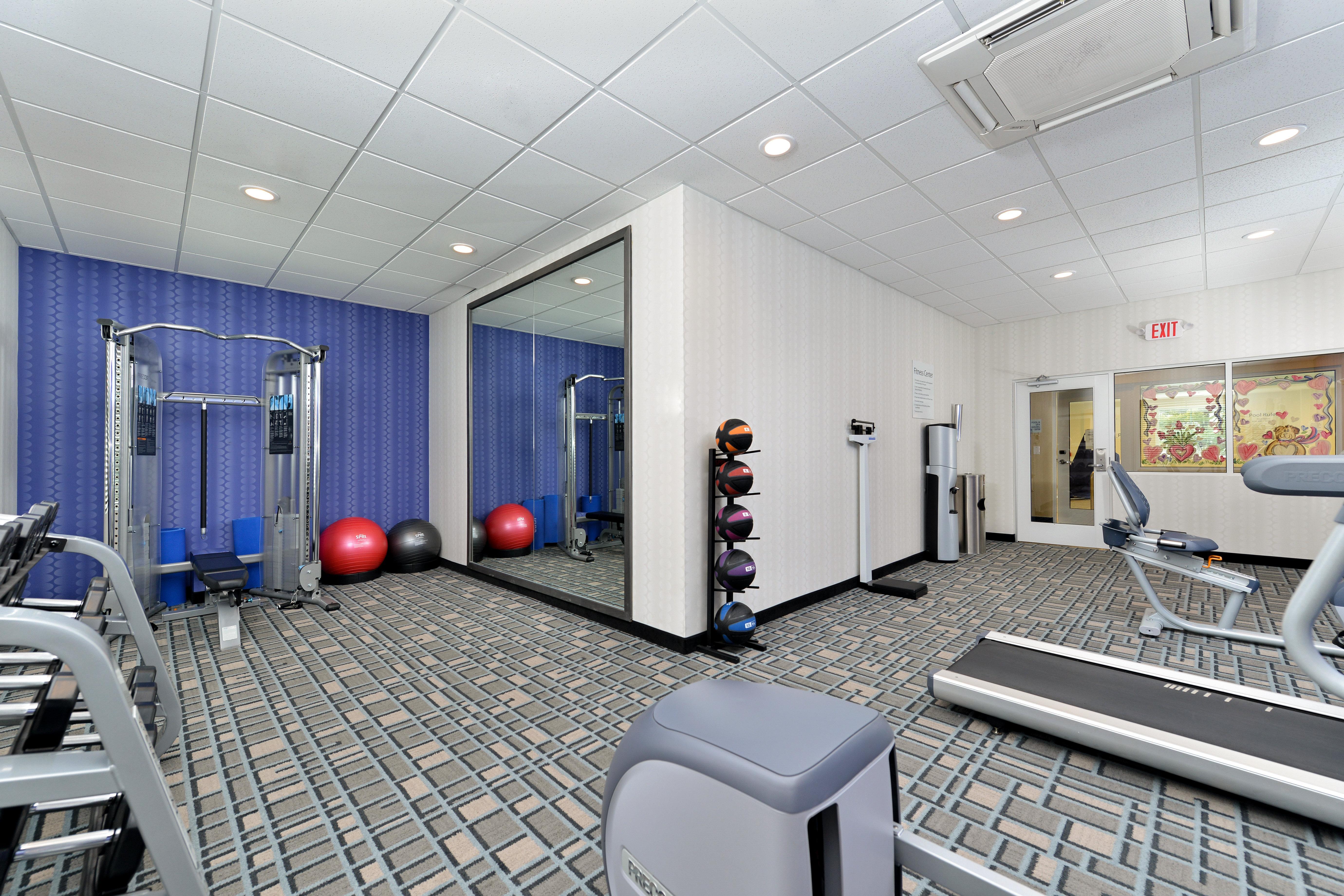 Holiday Inn Express & Suites Peekskill-Lower Hudson Valley By Ihg Ngoại thất bức ảnh