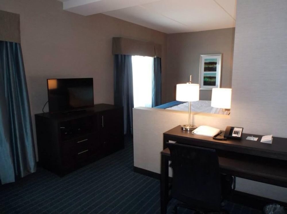 Holiday Inn Express & Suites Peekskill-Lower Hudson Valley By Ihg Ngoại thất bức ảnh